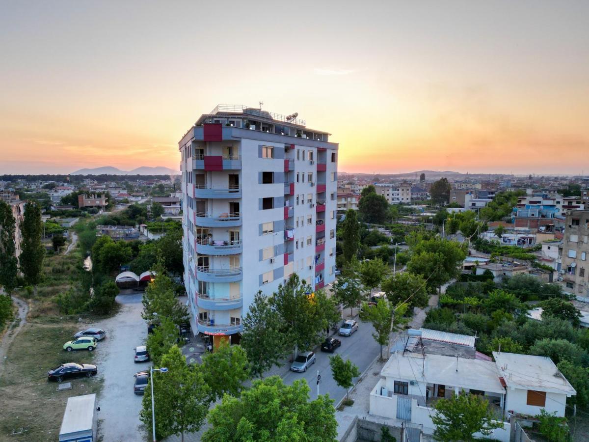 Queen Apartmets Vlorë Exterior foto