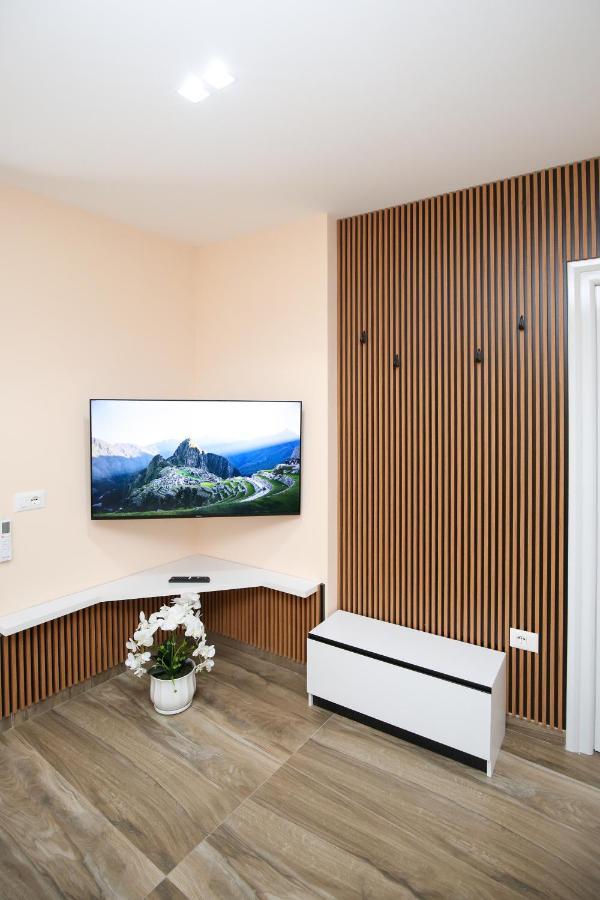 Queen Apartmets Vlorë Exterior foto