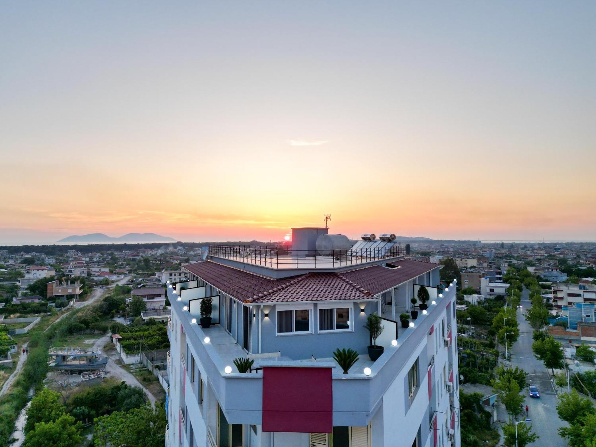 Queen Apartmets Vlorë Zimmer foto
